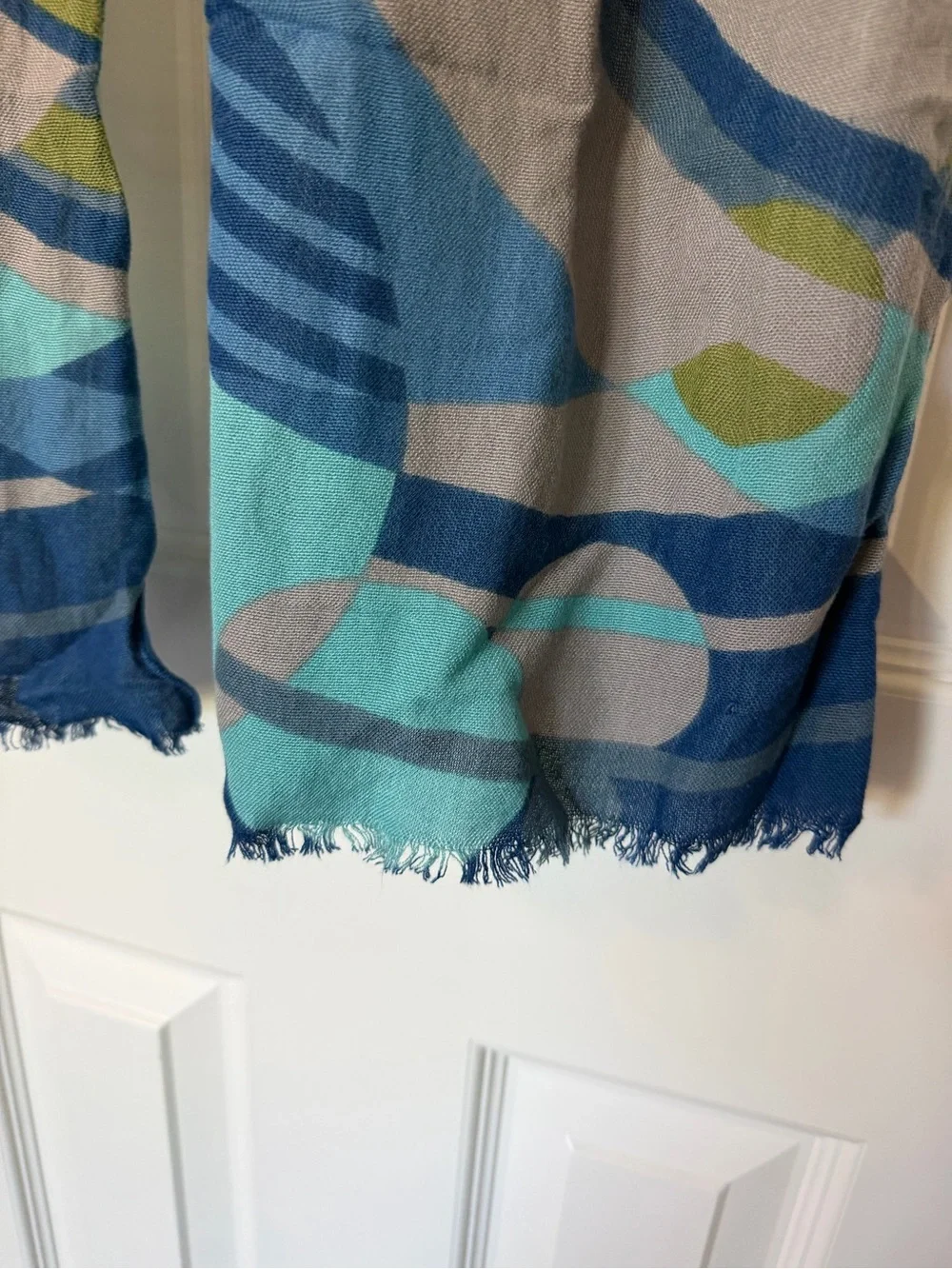 N/A lightweight scarf